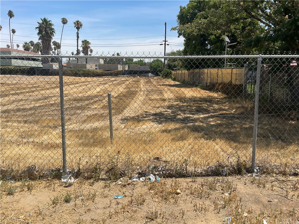 3745 Polk Riverside, CA 92505 - Photo 1 of 1 a view of a lake