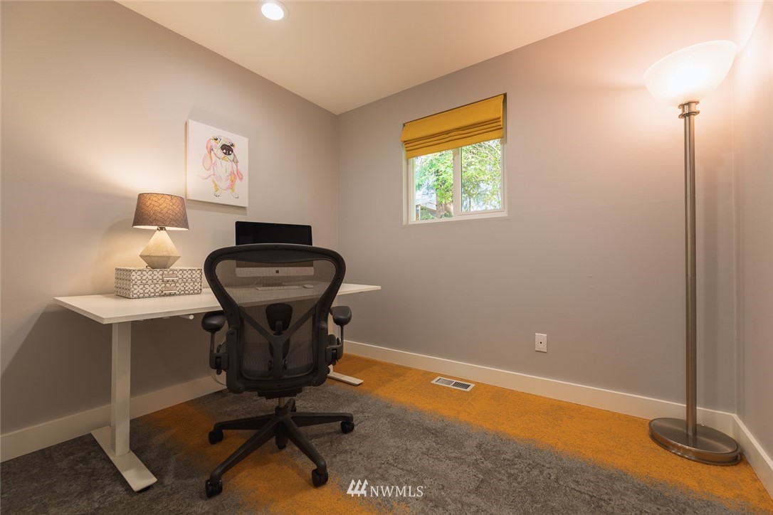 23405 1st Avenue West Bothell, WA 98021 - Photo 17 of 32