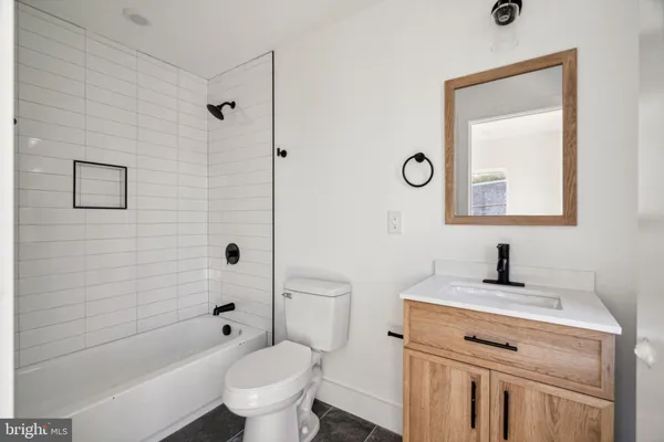 $1,550 | 2400 West Montgomery Avenue, Unit 2, Philadelphia, PA 19121