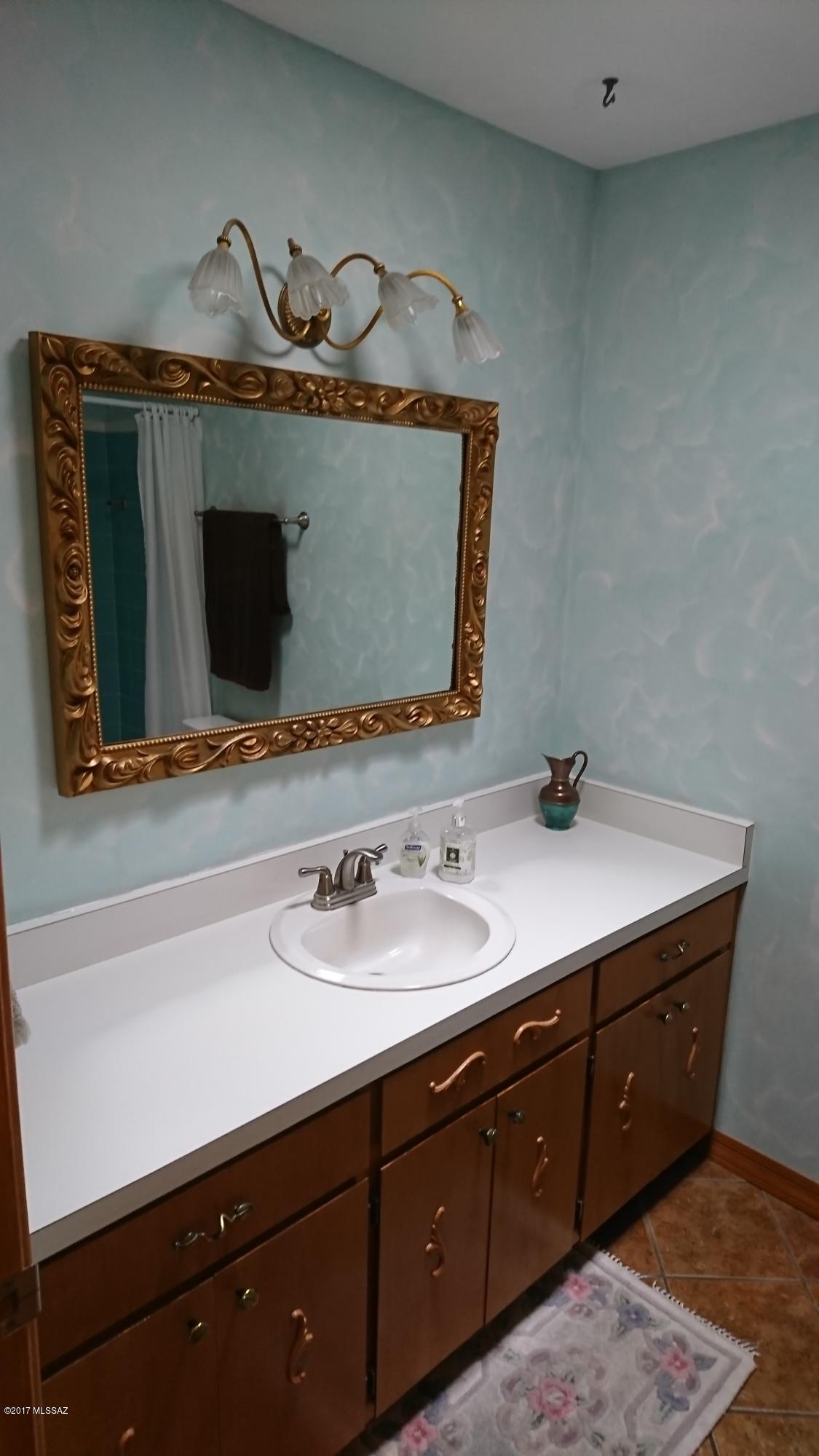 4830 East Fort Lowell Road Tucson, AZ 85712 - Photo 15 of 29 Gallery Image 15