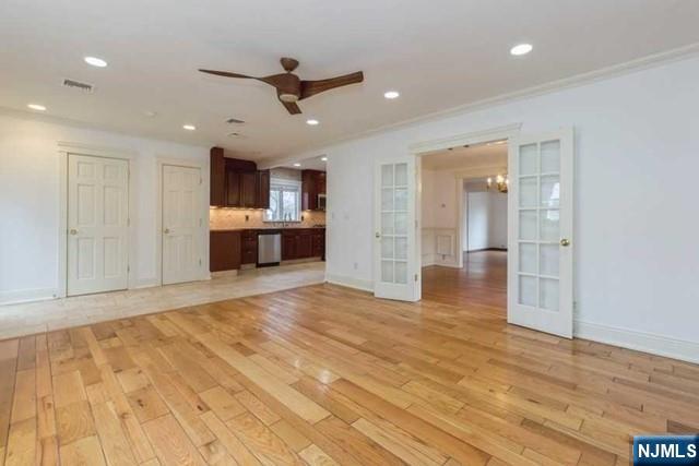 135 7th Street Cresskill, NJ 07626 - Photo 4 of 17 a view of a livingroom with a kitchen