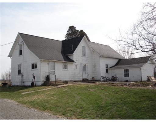 8928 C R 11 De Graff, OH 43318 - Photo 2 of 18