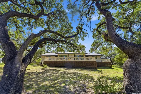 $650,000 | 28337 Leslie Pfeiffer Drive, Boerne, TX 78015