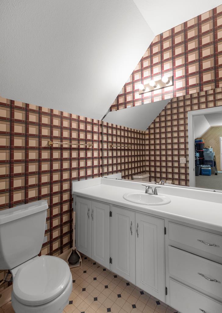 534 Trawick Road Dothan, AL 36305 - Photo 53 of 70 Office heated / cooled w Bath