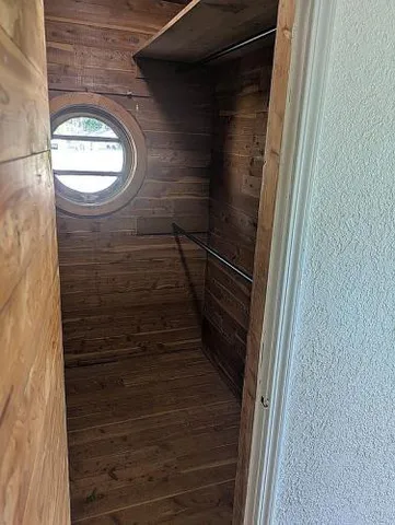 $225,000 | 1405 Broadway, Highland, IL 62249