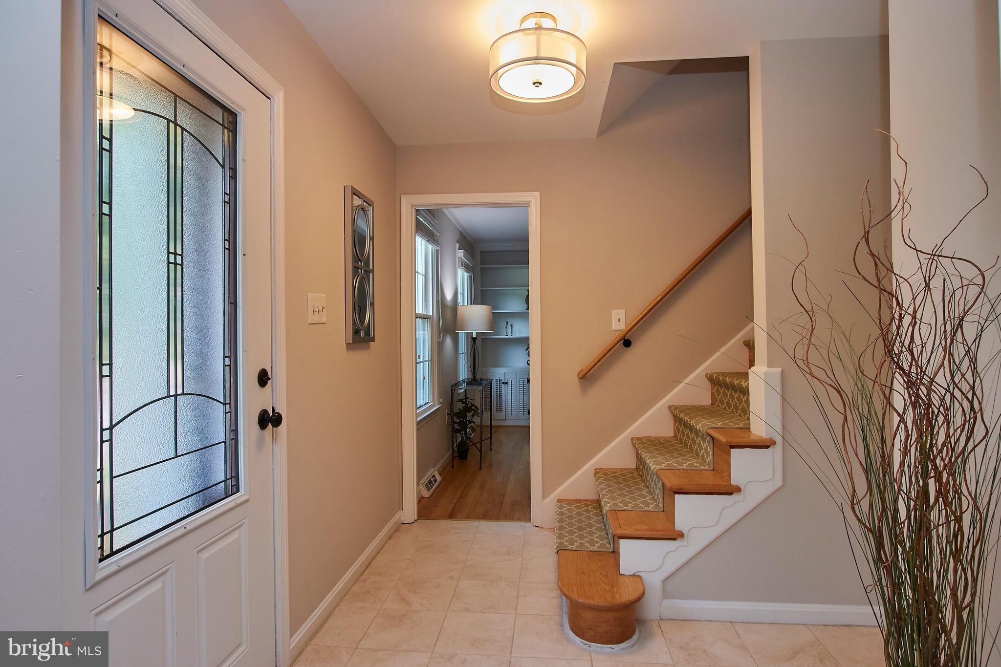 9511 Rockport Road Vienna, VA 22180 - Photo 3 of 30 Interior (General)