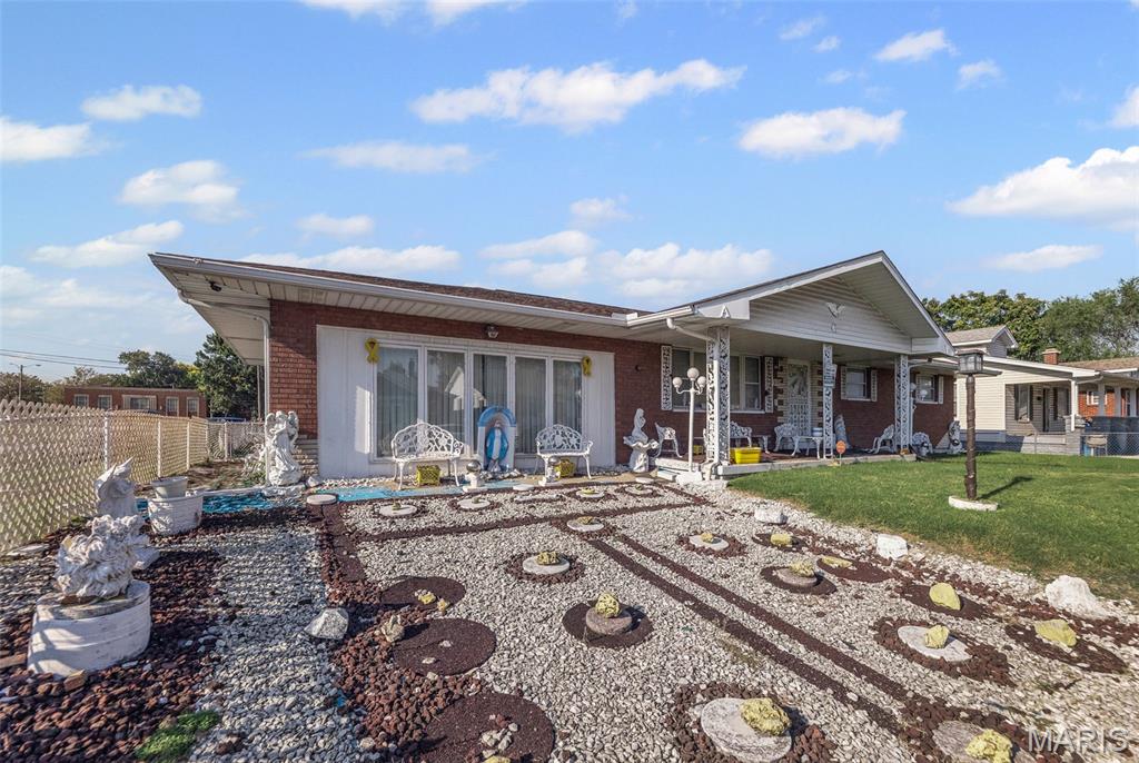 413 Lincoln Street Venice, IL 62090 - Photo 2 of 17