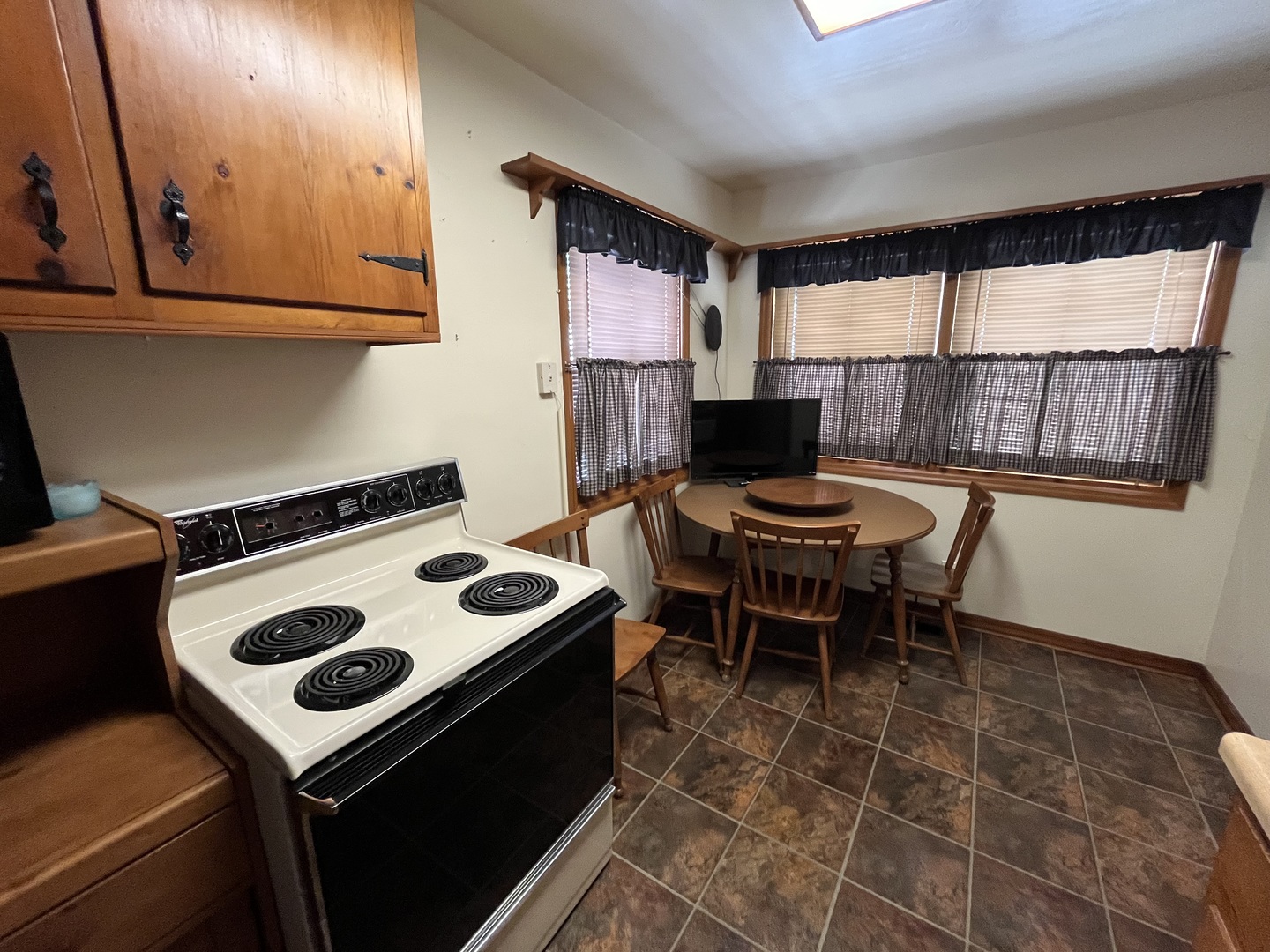 526 Edwards Street Kewanee, IL 61443 - Photo 10 of 29