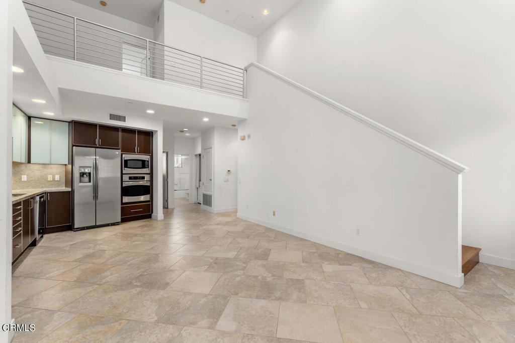 17 Delancy Irvine, CA 92612 - Photo 16 of 35 012_TPP_CamillePaton_17Delancy