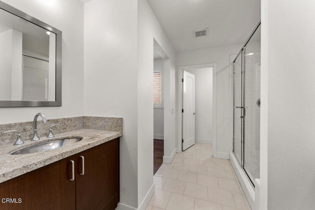 17 Delancy Irvine, CA 92612 - Photo 23 of 35 023_TPP_CamillePaton_17Delancy