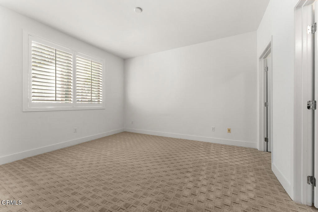 17 Delancy Irvine, CA 92612 - Photo 4 of 35 005_TPP_CamillePaton_17Delancy