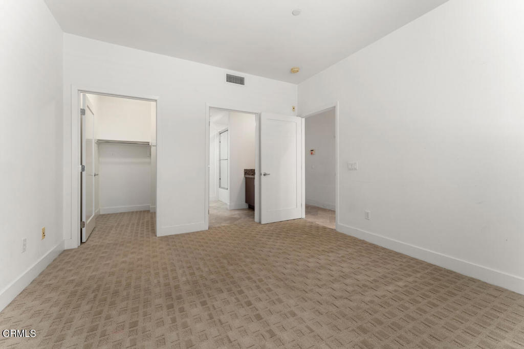 17 Delancy Irvine, CA 92612 - Photo 5 of 35 006_TPP_CamillePaton_17Delancy