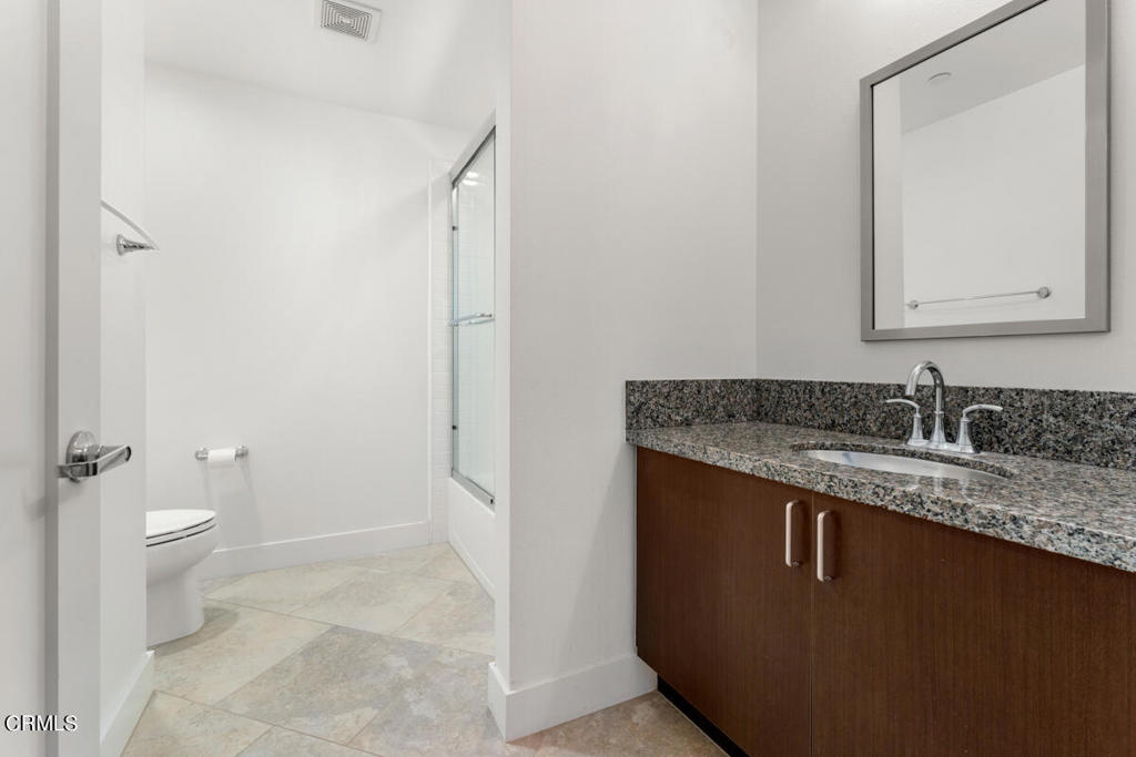 17 Delancy Irvine, CA 92612 - Photo 6 of 35 007_TPP_CamillePaton_17Delancy