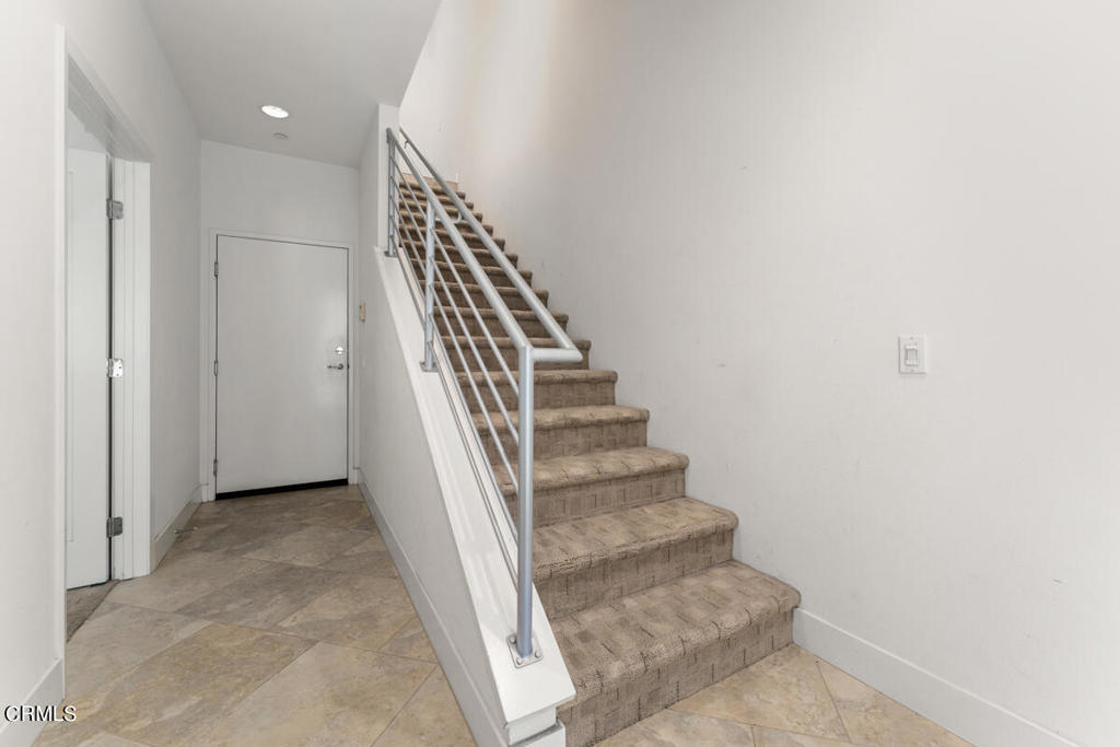 17 Delancy Irvine, CA 92612 - Photo 7 of 35 004_TPP_CamillePaton_17Delancy