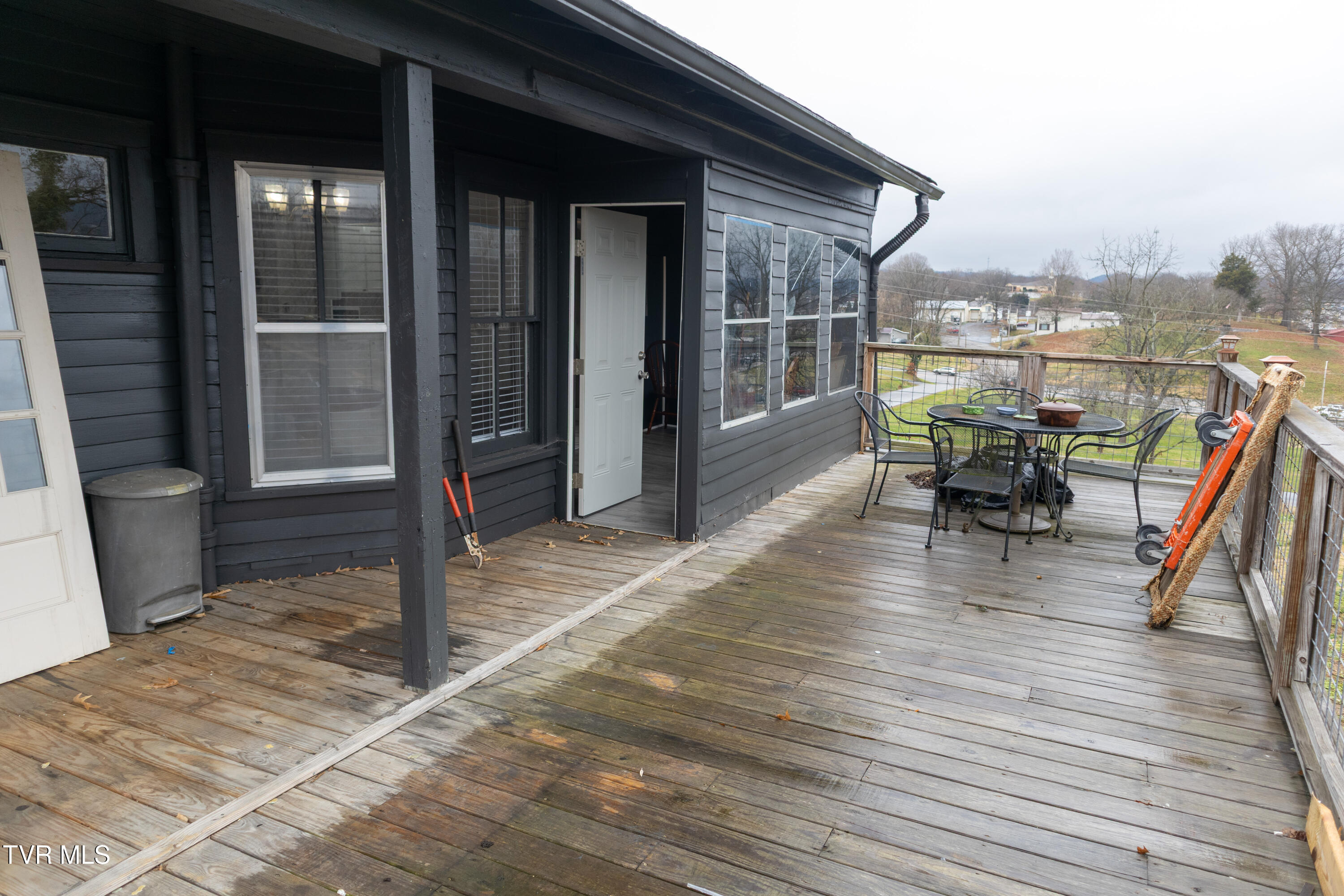 136 Riverview Street Newport, TN 37821 - Photo 19 of 35 20251130-IMG_3203