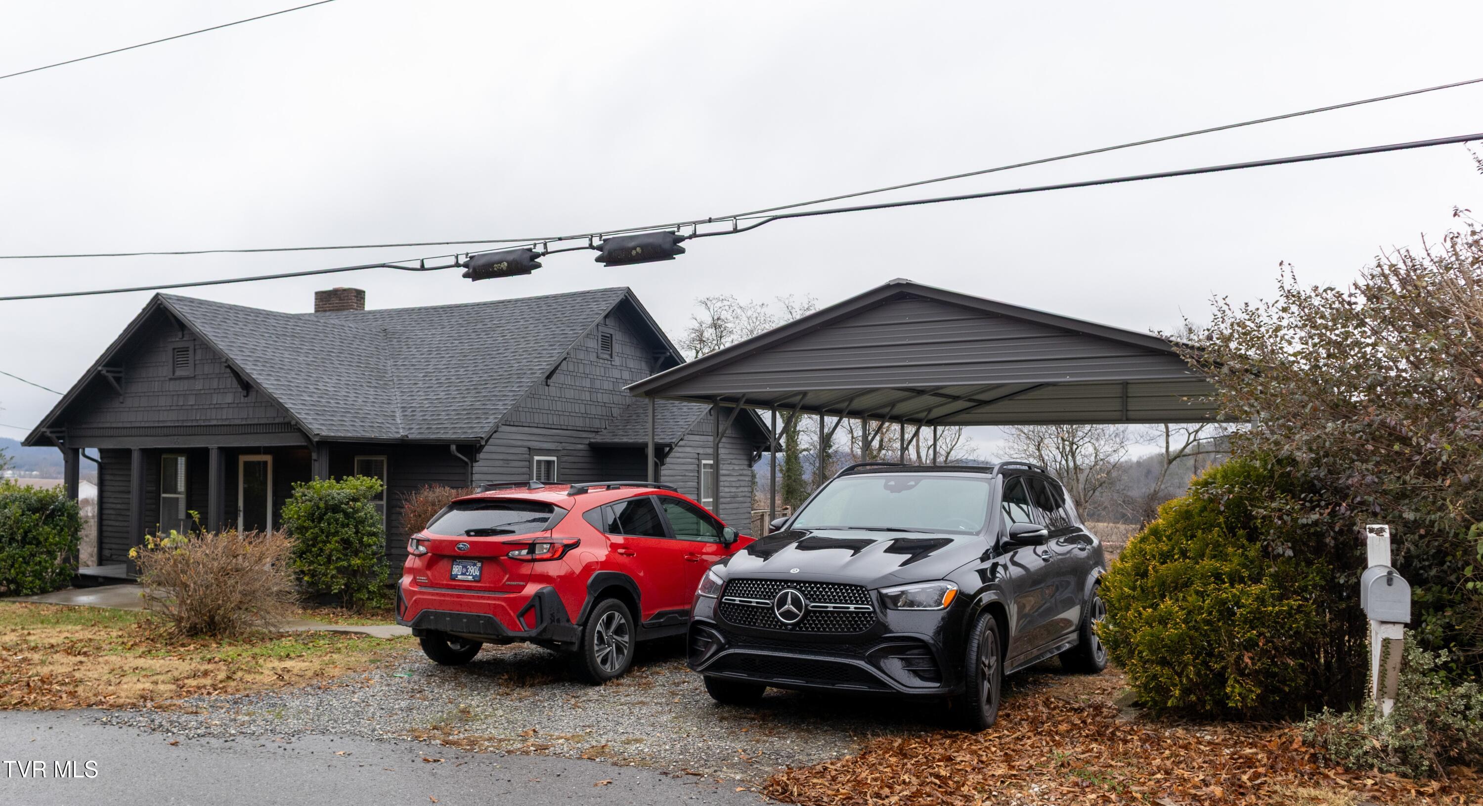 136 Riverview Street Newport, TN 37821 - Photo 25 of 35 20251130-IMG_3213