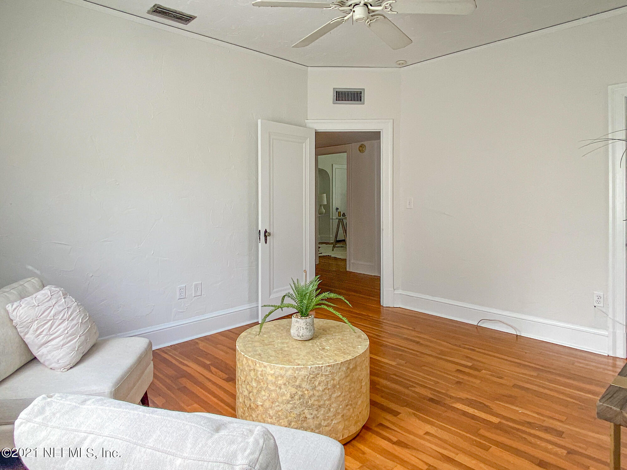1230 River Oaks Road Jacksonville, FL 32207 - Photo 18 of 36 Bedroom 2