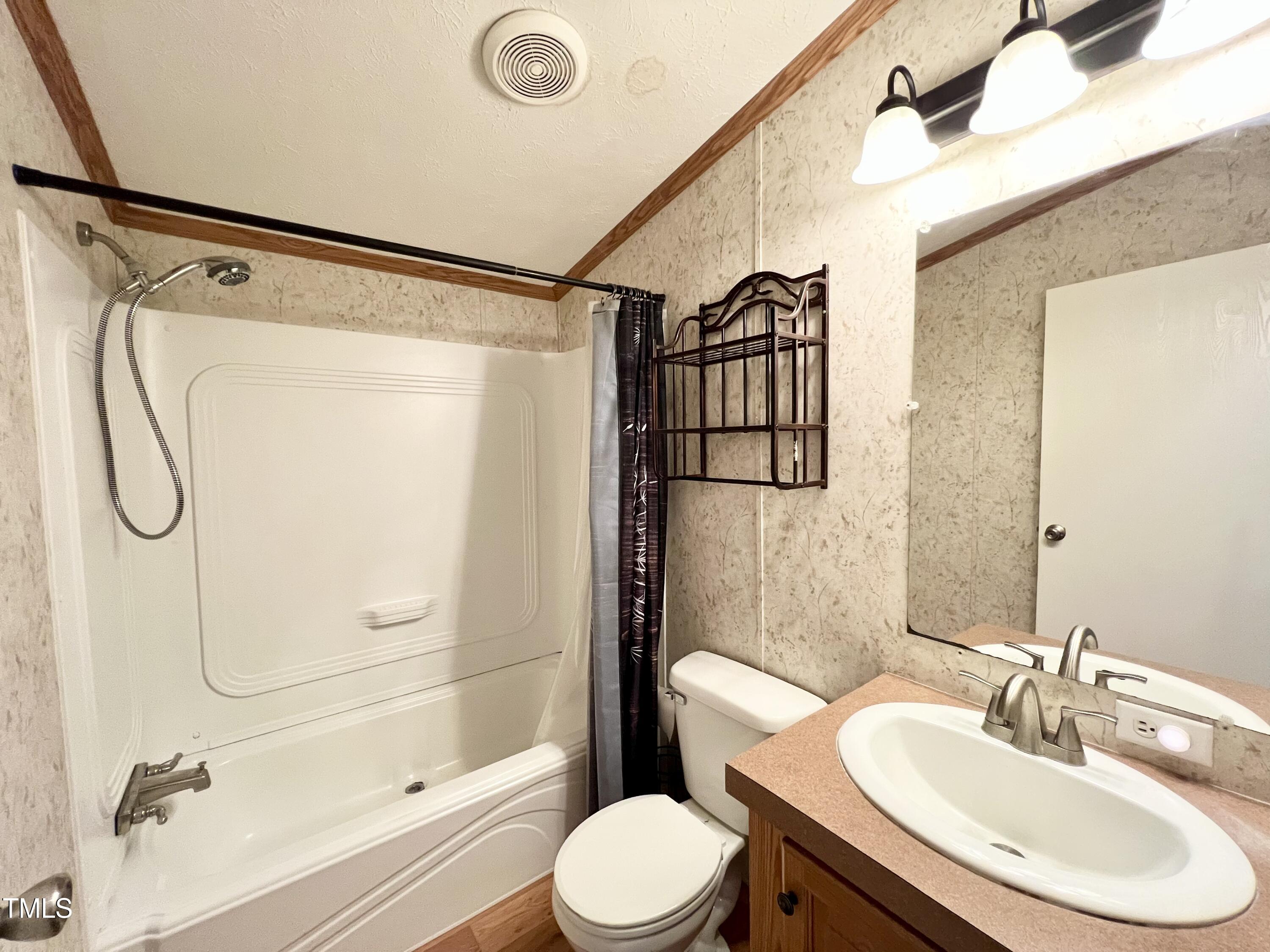 665 Christys Way Roxboro, NC 27574 - Photo 30 of 57 Hall Bathroom