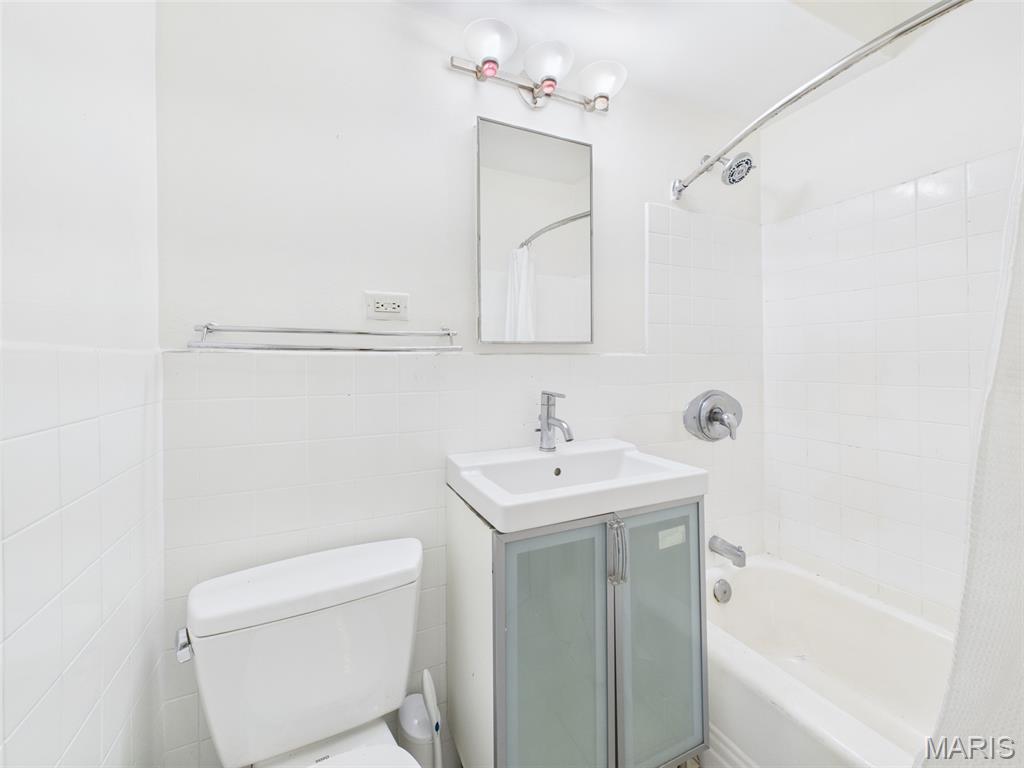 210 North 17th Street, Unit 1009 St. Louis, MO 63103 - Photo 6 of 10