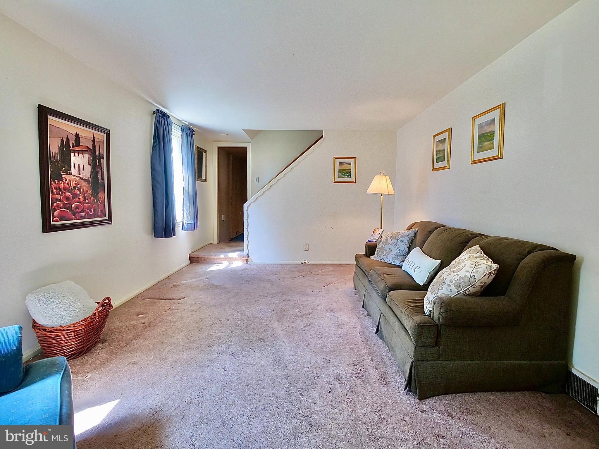 711 Braxton Road Ridley Park, PA 19078 - Photo 14 of 50 Living Room