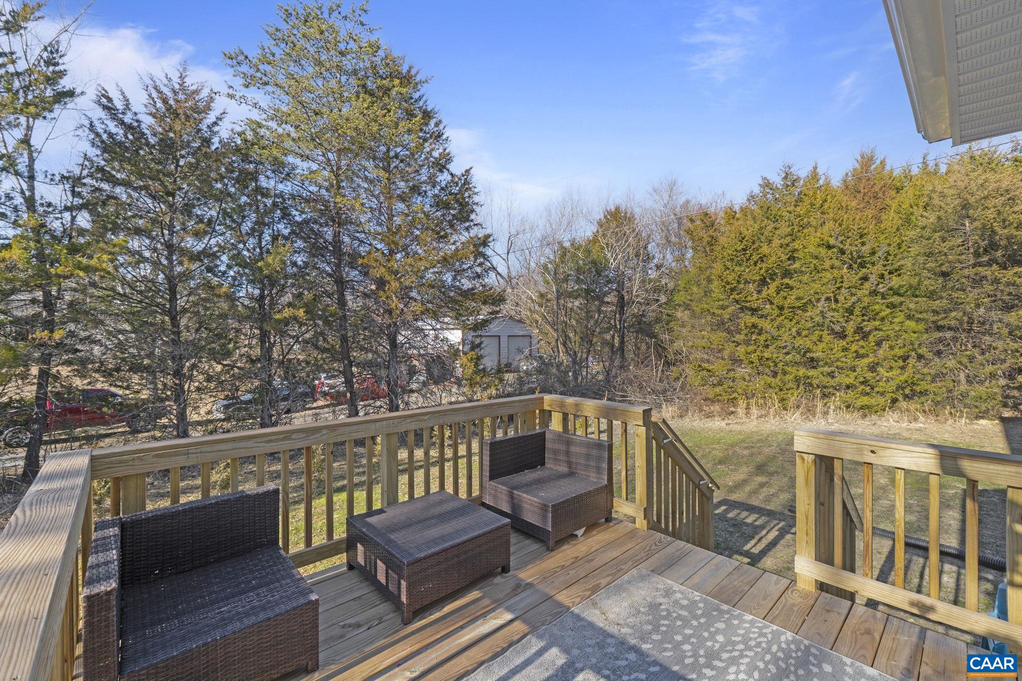 7440 Louisa Road Gordonsville, VA 22942 - Photo 36 of 40 a view of a balcony with chairs
