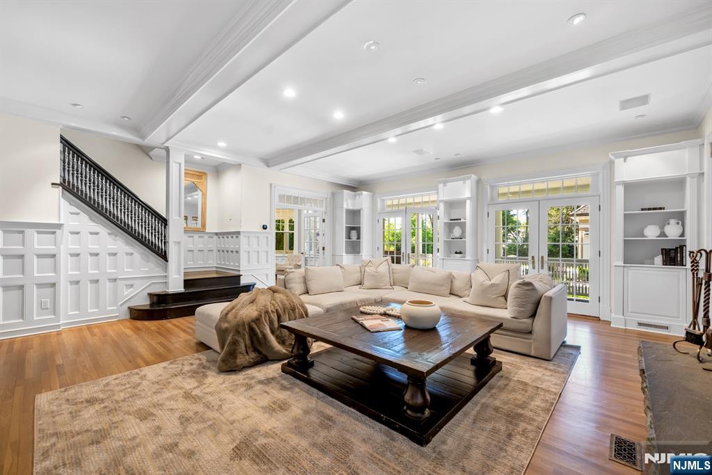 640 East Ridgewood Avenue Ridgewood, NJ 07450 - Photo 18 of 50