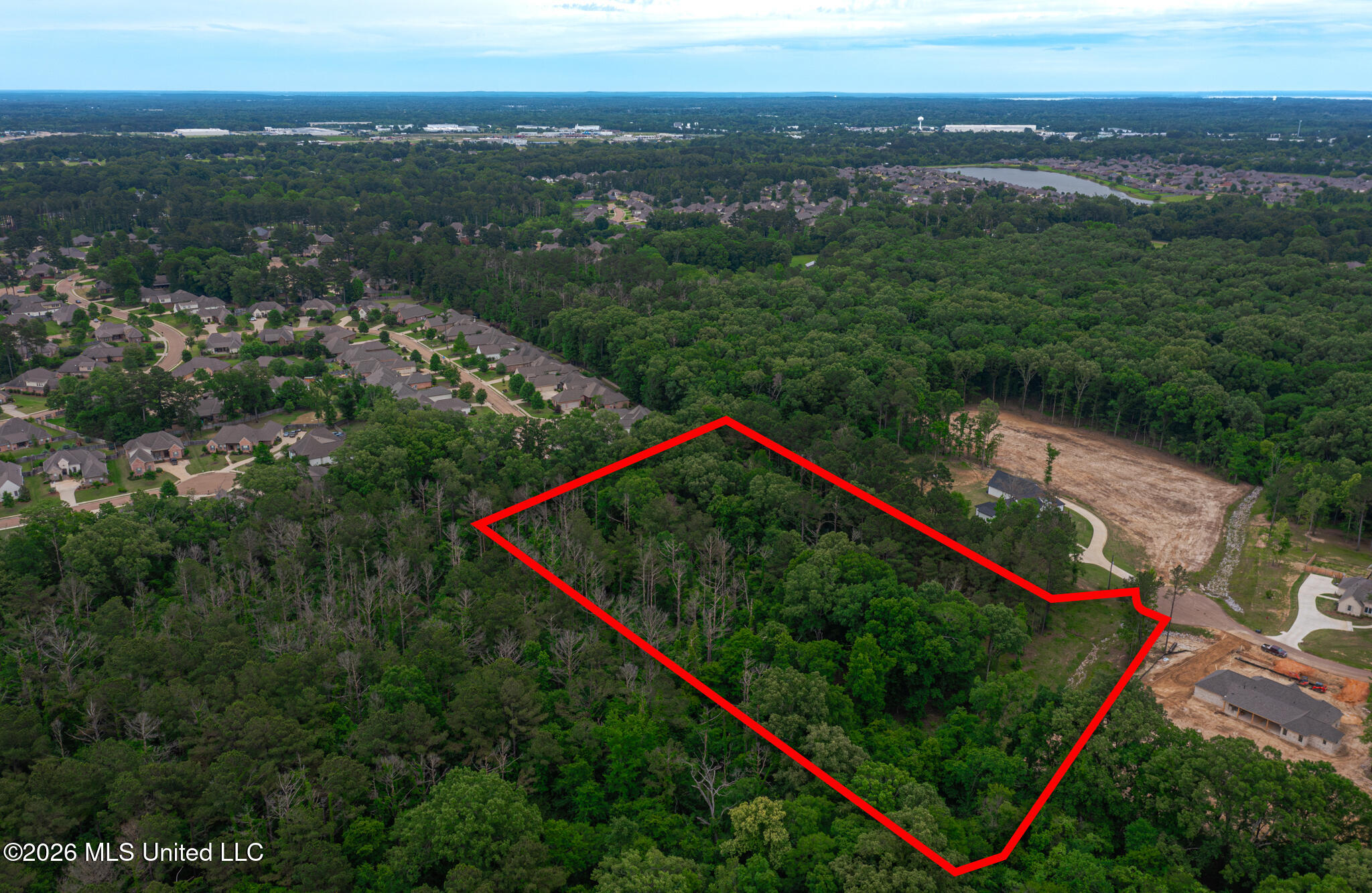 175 Hunter's Cove Madison, MS 39110 - Photo 5 of 18 OUTLINED DJI_0142