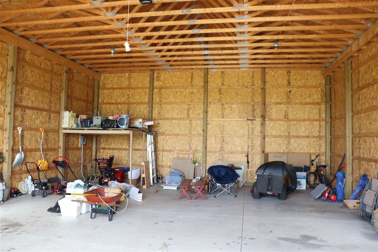 1212 West Ridge Road Essexville, MI 48732 - Photo 8 of 40