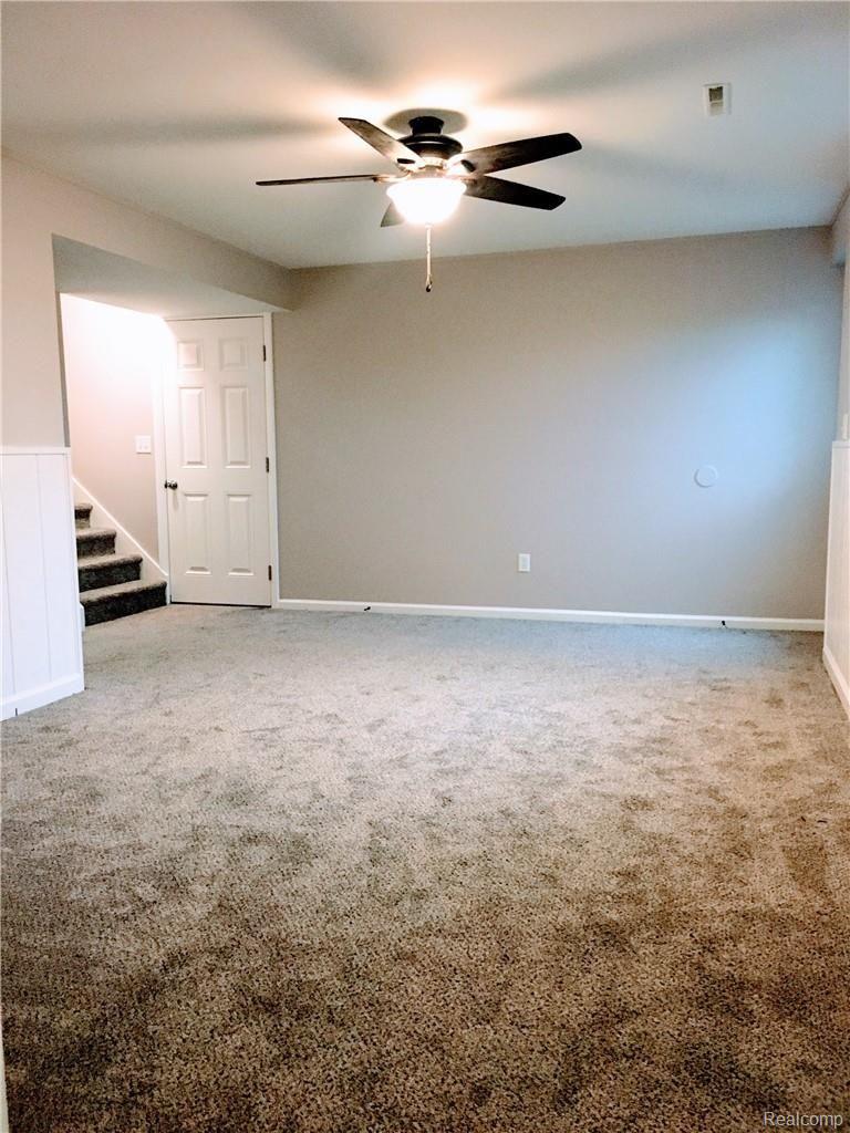3139 West Oregon Road Lapeer, MI 48446 - Photo 6 of 22 IMG_5241.jpg