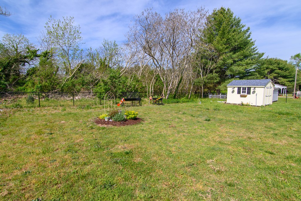 30342 Big Pine Road Painter, VA 23420 - Photo 8 of 34