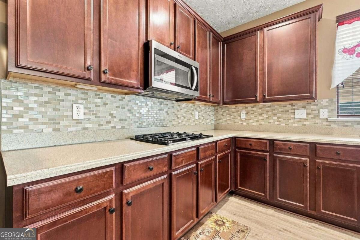 2935 Edgewater Street Southwest Atlanta, GA 30331 - Photo 11 of 39 Gallery Image 11
