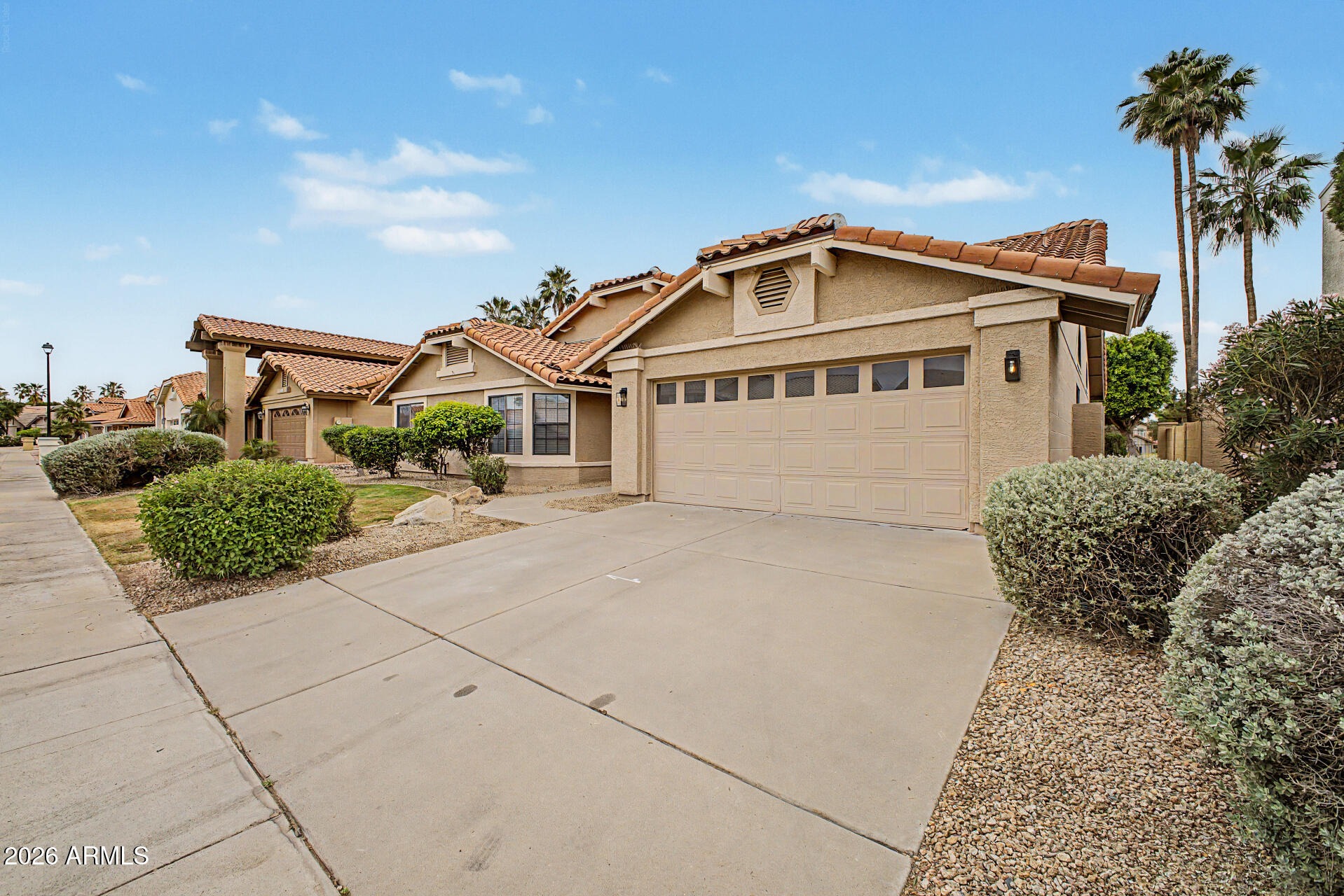 6951 West Kimberly Way Glendale, AZ 85308 - Photo 6 of 49 05-Kimberly