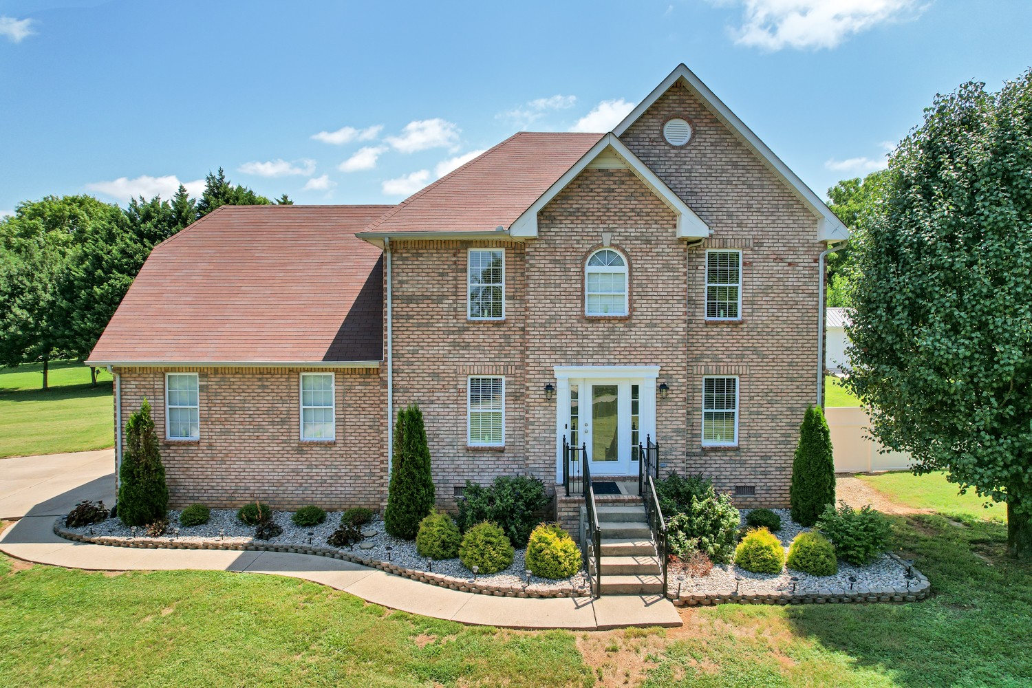 1001 Optimum Lane Springfield, TN 37172 - Photo 1 of 60 Gallery Image 1