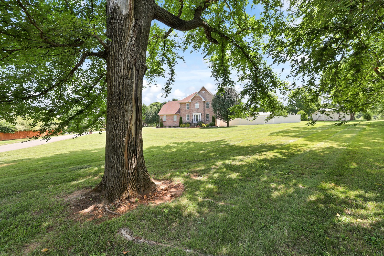 1001 Optimum Lane Springfield, TN 37172 - Photo 6 of 60 Gallery Image 6