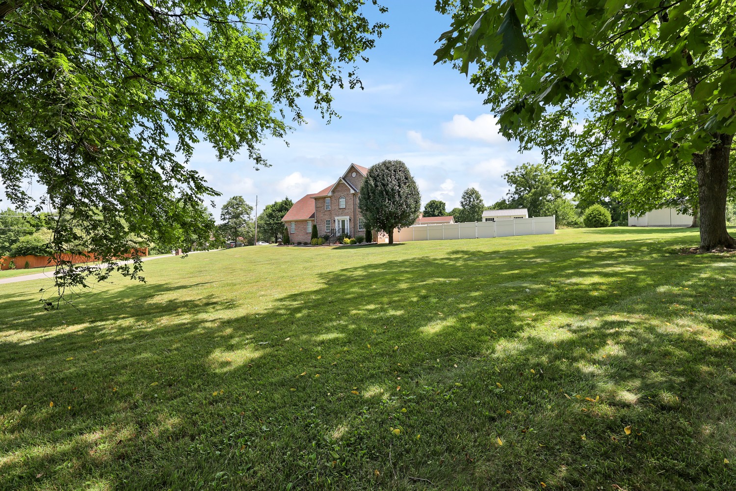 1001 Optimum Lane Springfield, TN 37172 - Photo 7 of 60 Gallery Image 7