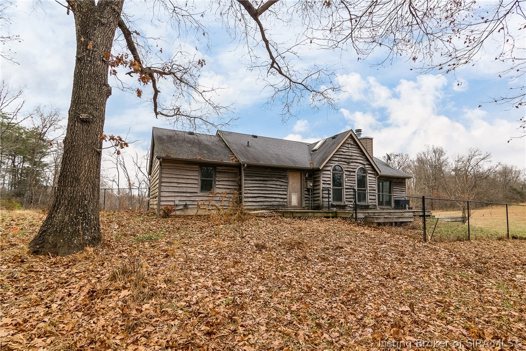 7605 Heil Road Henryville, IN 47126 - Photo 20 of 24 Gallery Image 20