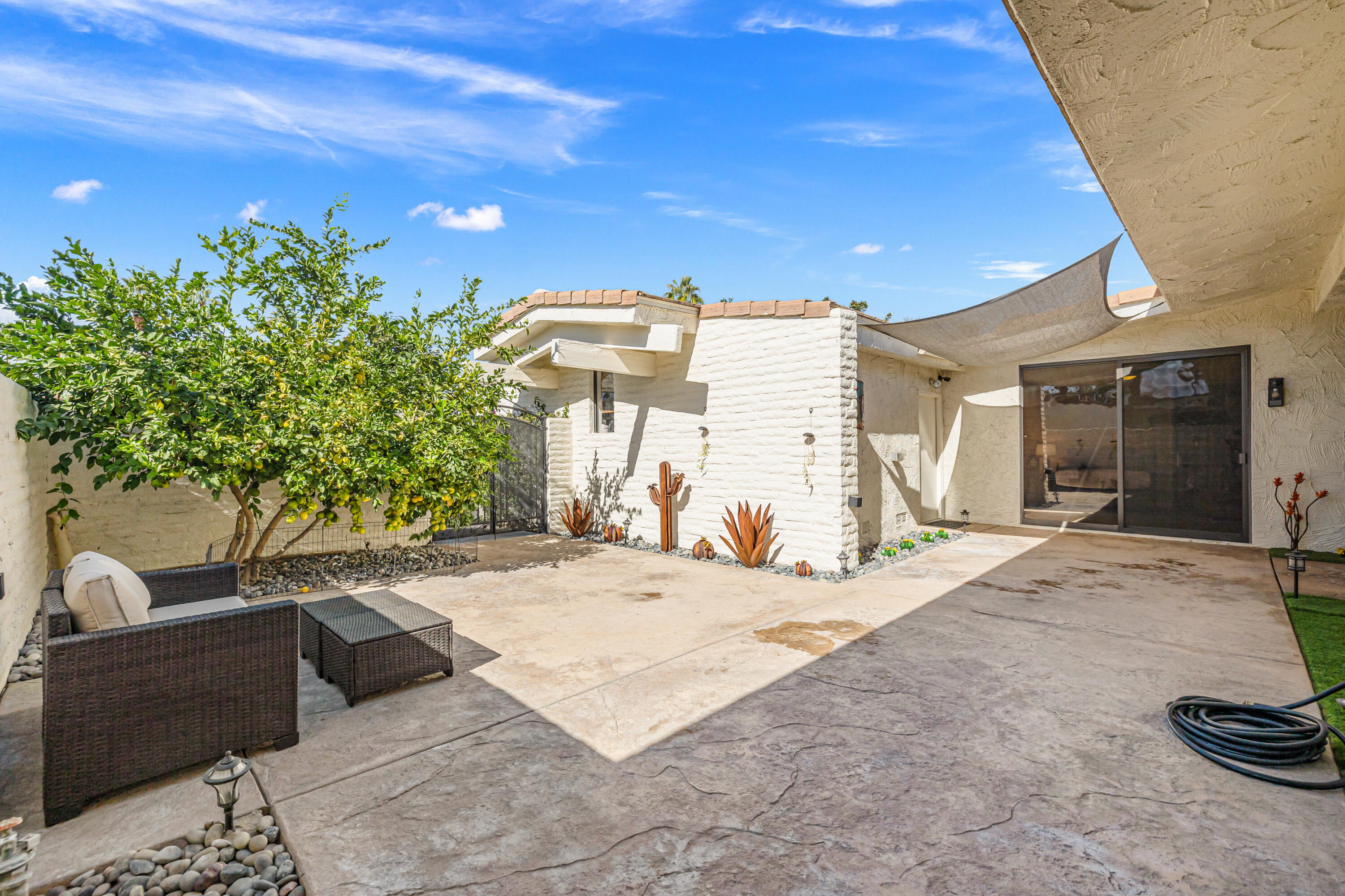 44828 Oro Grande Circle Indian Wells, CA 92210 - Photo 10 of 59 8M4A4702