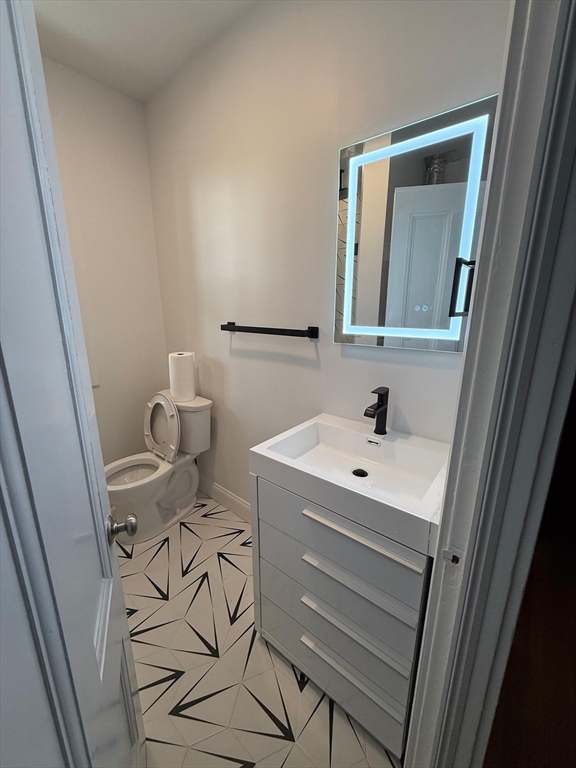 23 Granite Street, Unit 2 Somerville, MA 02143 - Photo 8 of 11