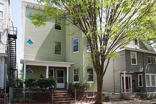 $4,995 | 23 Granite Street, Unit 2, Somerville, MA 02143