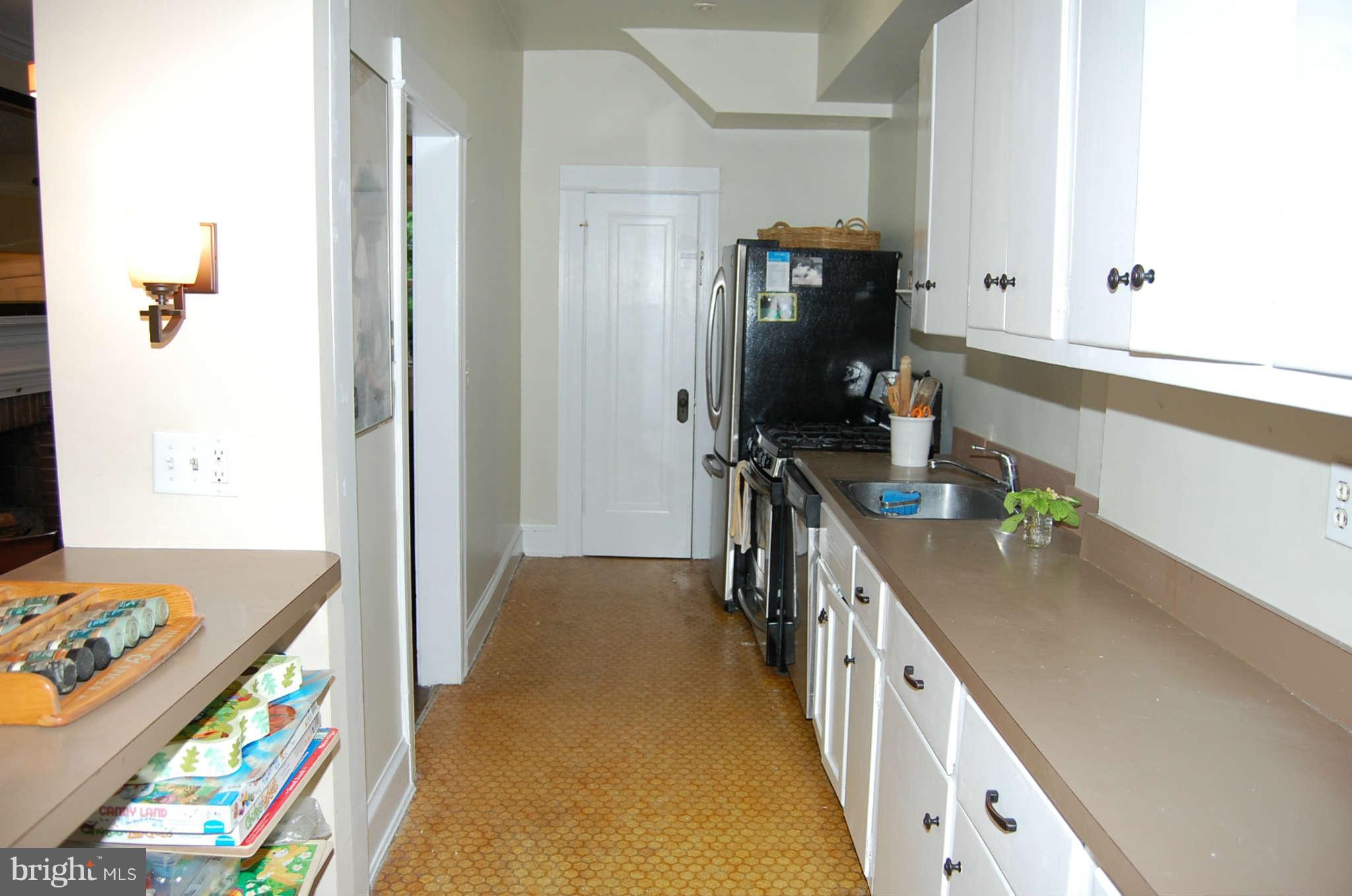 2403 Tunlaw Road Northwest Washington, DC 20007 - Photo 11 of 23 Kitchen