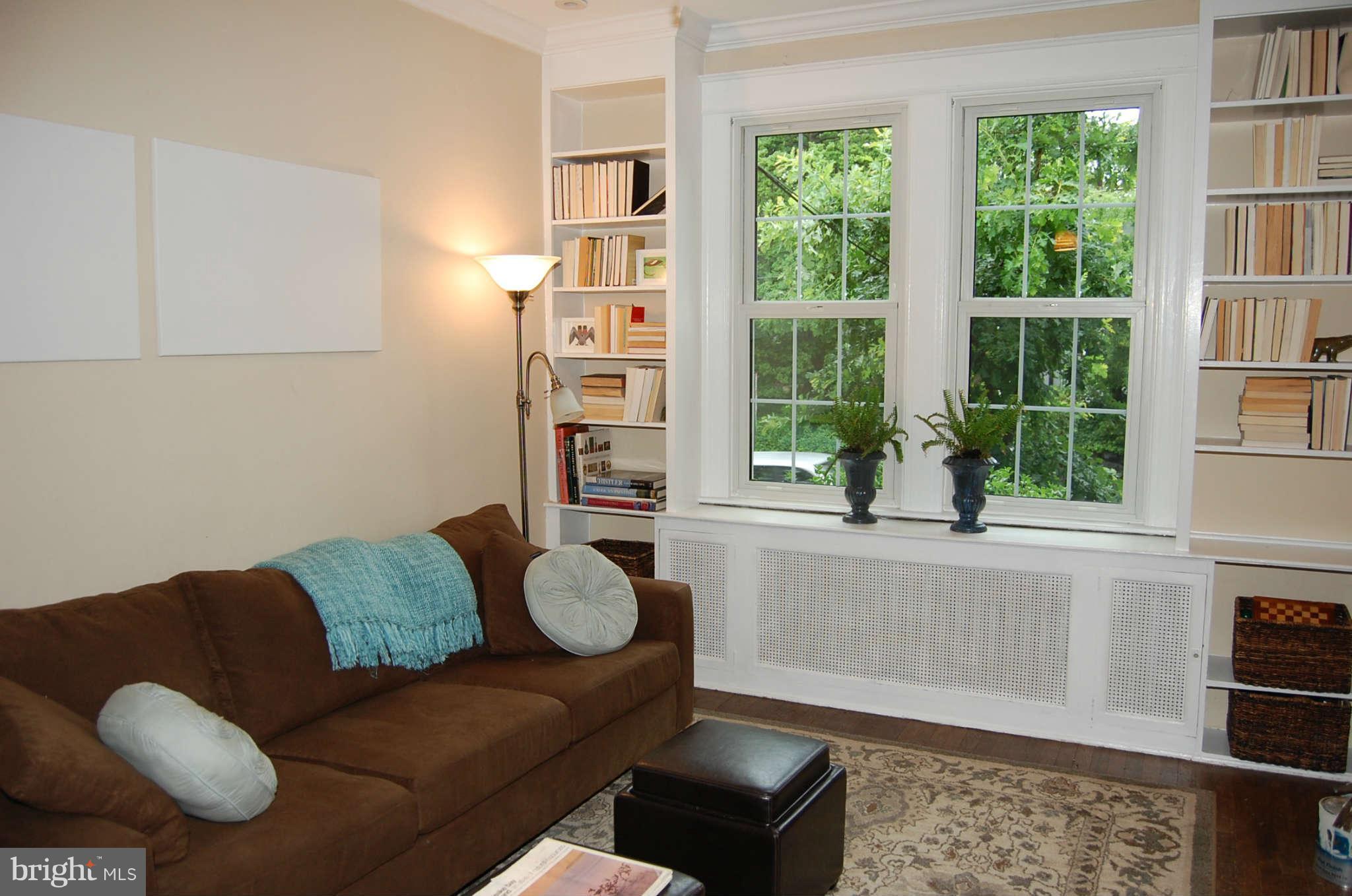 2403 Tunlaw Road Northwest Washington, DC 20007 - Photo 3 of 23 Living Room