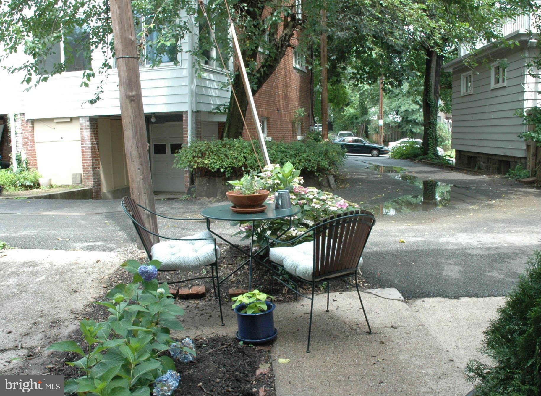 2403 Tunlaw Road Northwest Washington, DC 20007 - Photo 22 of 23 Patio
