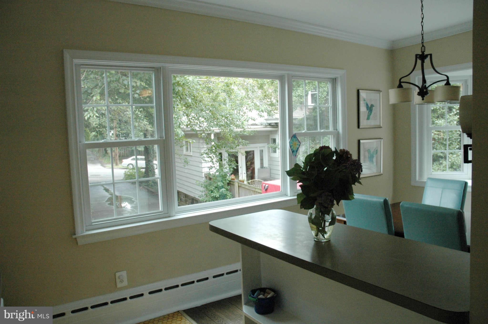 2403 Tunlaw Road Northwest Washington, DC 20007 - Photo 8 of 23 Breakfast bar
