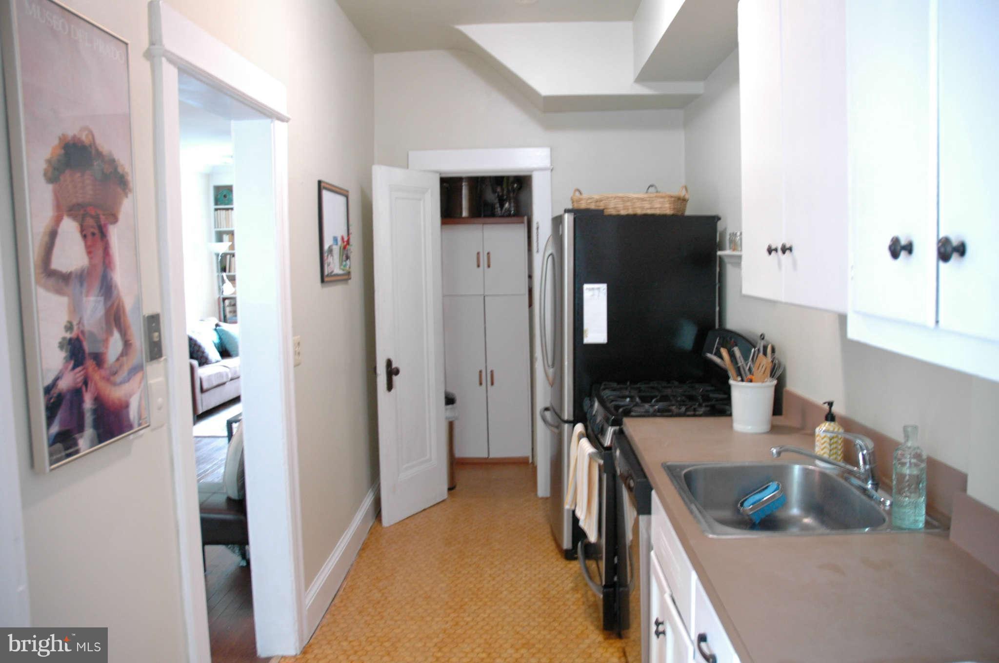 2403 Tunlaw Road Northwest Washington, DC 20007 - Photo 10 of 23 Kitchen