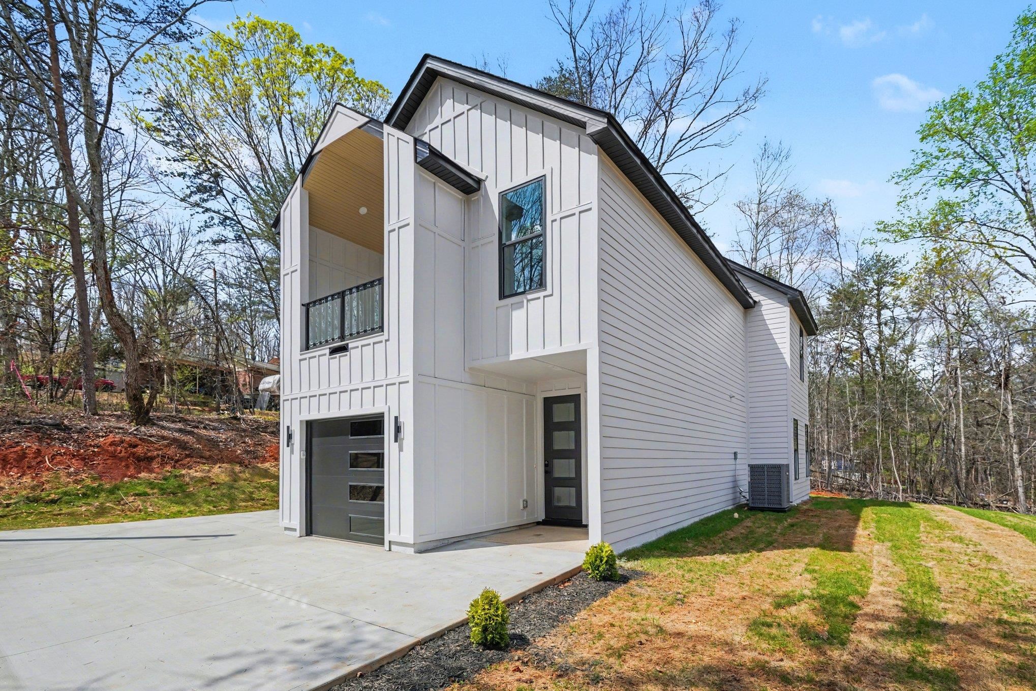 130 Boxwood Lane Easley, SC 29640 - Photo 4 of 19