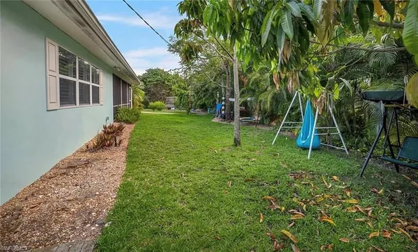 $5,900 | 1600 Mandarin Road, Naples, FL 34102