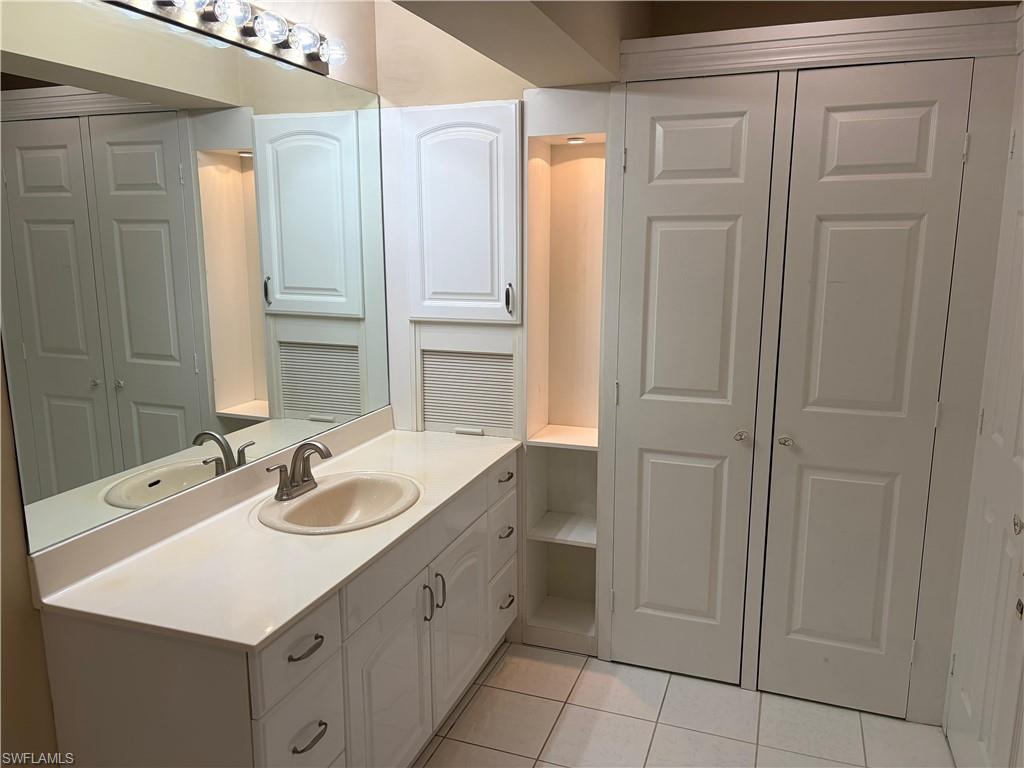 1600 Mandarin Road Naples, FL 34102 - Photo 5 of 13