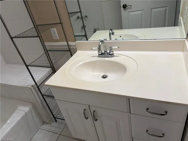 $5,900 | 1600 Mandarin Road, Naples, FL 34102
