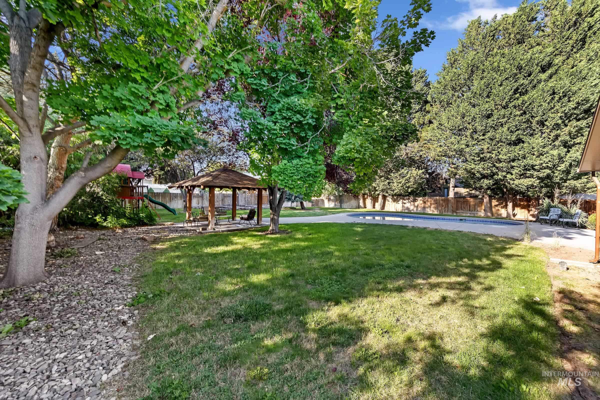 11190 Hummingbird Drive Boise, ID 83709 - Photo 33 of 38