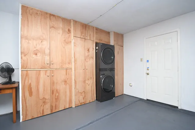 $269,500 | 10102 Barmont Drive, La Porte, TX 77571